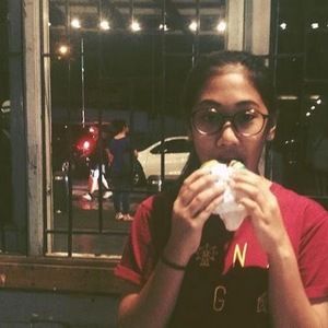 Meet your Posher, Shintya